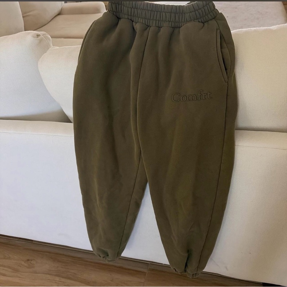 Comfrt Olive Green Jogger Pants